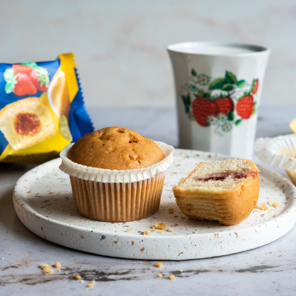 Glutenfri muffin med jordbærfyld